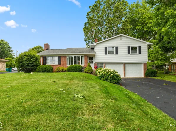 3388 S Leonard Rd, New Palestine, IN 46163