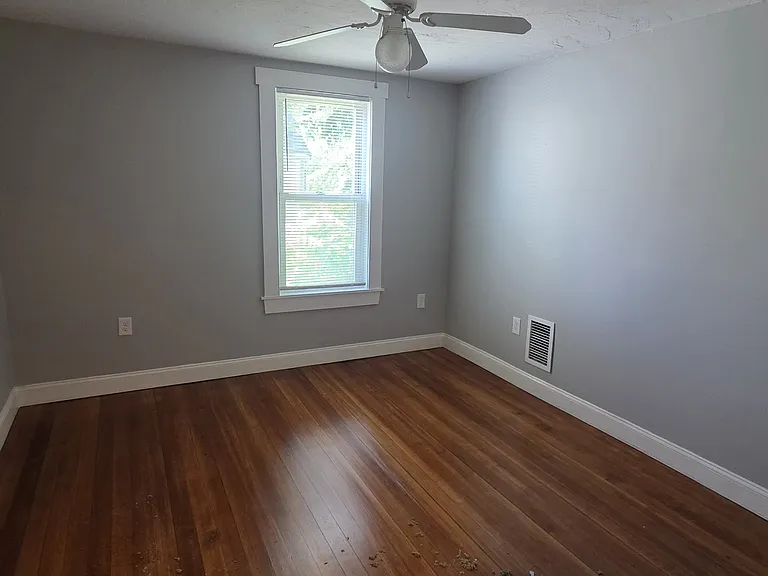 116 Boston St #2L — Photo 6