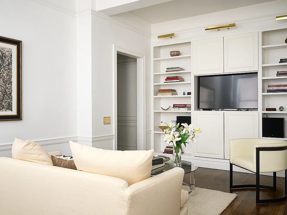 1st image of 955 Lexington Ave #1-C