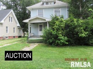 1181 Willard St, Galesburg, IL 61401
