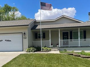 362 N 20th St, Ashland, NE 68003