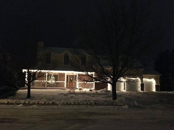 3rd image of 4601 Westbury Dr