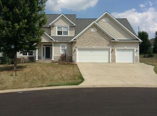 4932 Stanbury Cir NW, Massillon, OH 44646