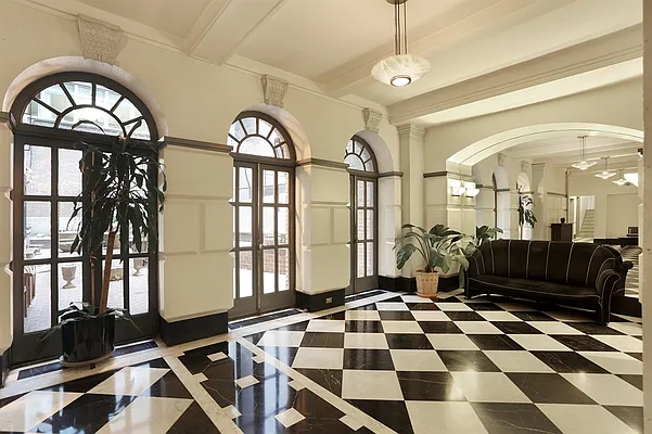 Sold by Corcoran | media 6