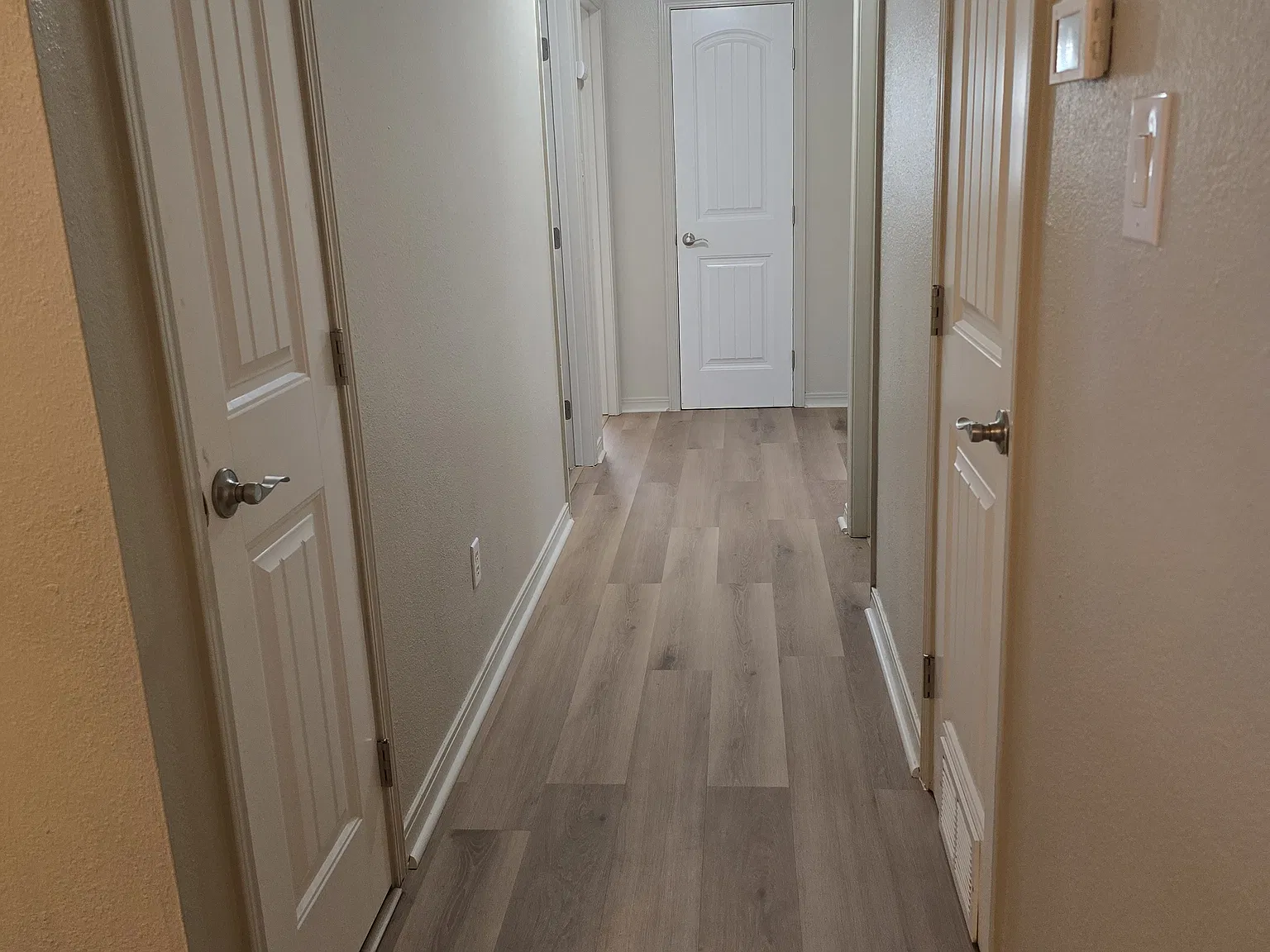 3 bed, 1108 sqft, $1,200 — Photo 3