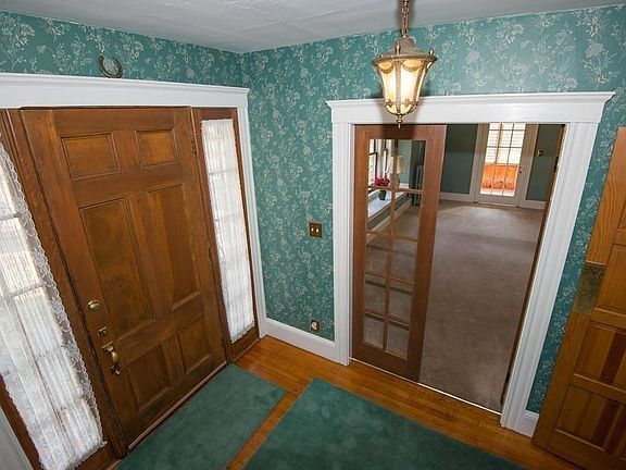 3rd image of 22 Brookhouse Dr #0