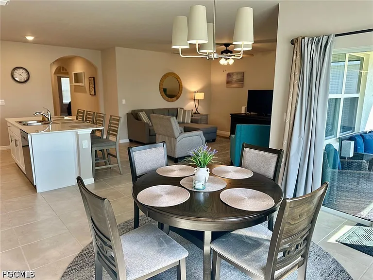 20502 Camino Torcido Loop — Photo 8