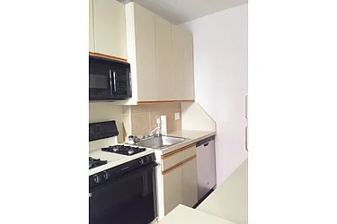 Rented by Fox Residential Group