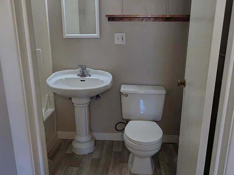 2265 Breyman St NE — Photo 18
