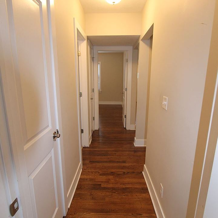 1st image of 5618 S 21st St