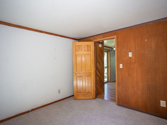 2nd image of 8 Silverking Baldy Mountain Townhomes #78