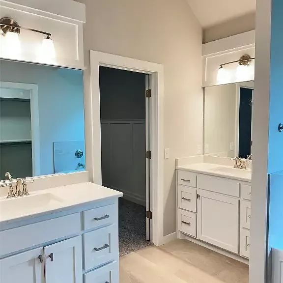 9352 SW 44th Ter — Photo 34