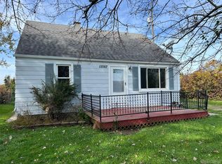 12067 Telegraph Rd, Carleton, MI 48117