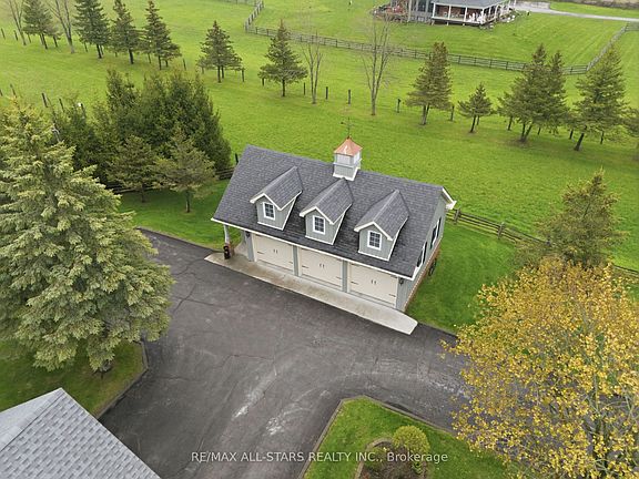2nd image of 4271 Fallis Rd