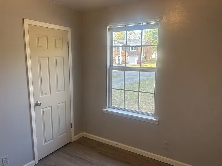 636 R S Bradley Blvd #B — Photo 12