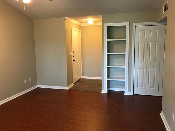 3rd image of 700 Daniel Ellis Dr APT 2303