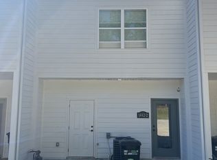 1442 E Huntsville Rd #2, Fayetteville, AR 72701