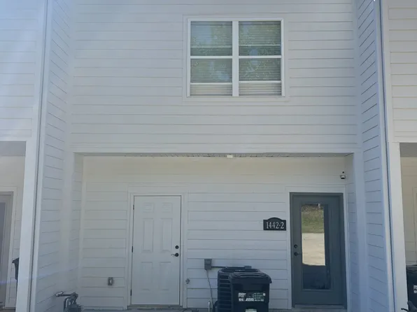 1442 E Huntsville Rd #2, Fayetteville, AR 72701