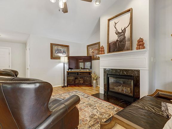 4th image of 801 Possum Walk Ln