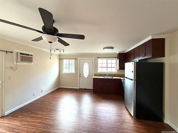 4th image of 634C 9th Ave
