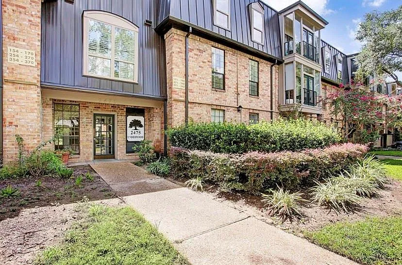 1 bed, 1.0 bath, 860 sqft, $1,250 — Photo 1