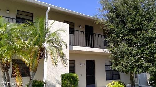 1st image of 642 SE 13th Pl APT 6