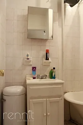 Rented by Rennit Inc. | media 35