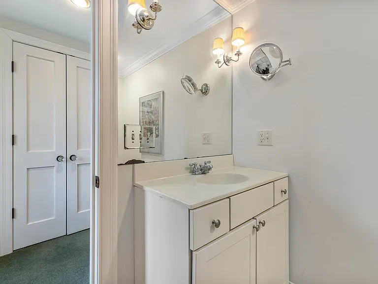 808 Central Rd — Photo 26
