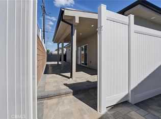 8144 Vantage Ave, North Hollywood, CA 91605