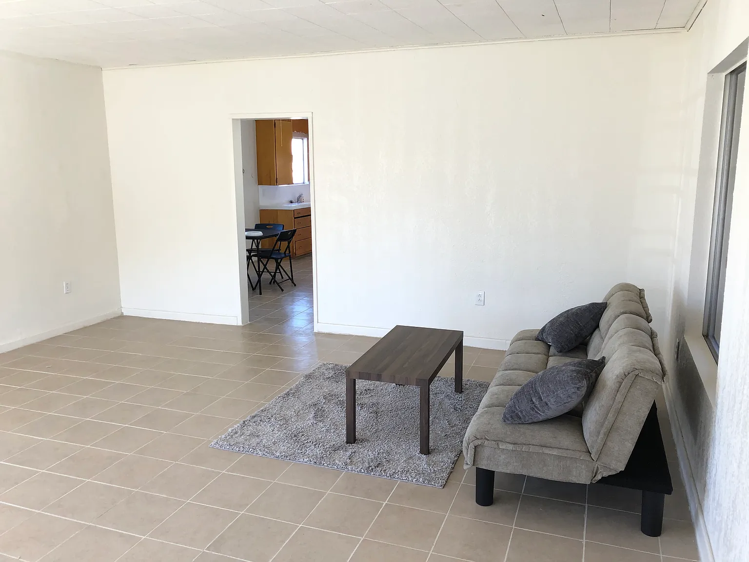 1 bed, 800 sqft, $1,699 — Photo 3