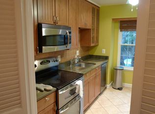 2488 Ridgehampton Ct, Reston, VA 20191