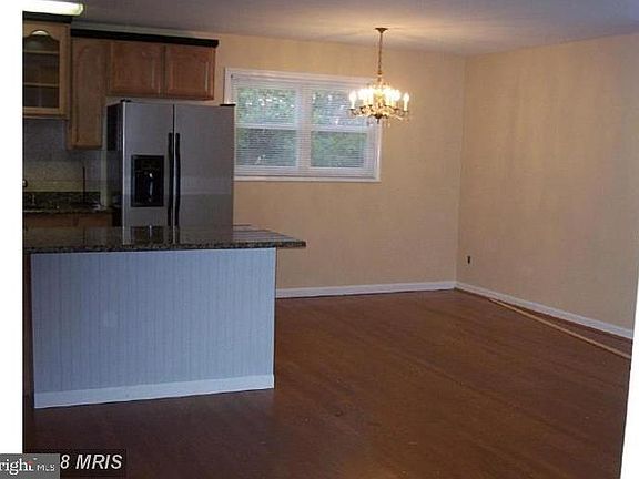 3rd image of 4907 Killebrew Dr