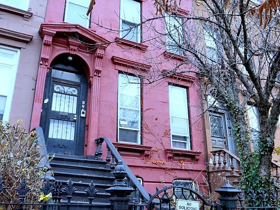 2nd image of 173 Putnam Ave