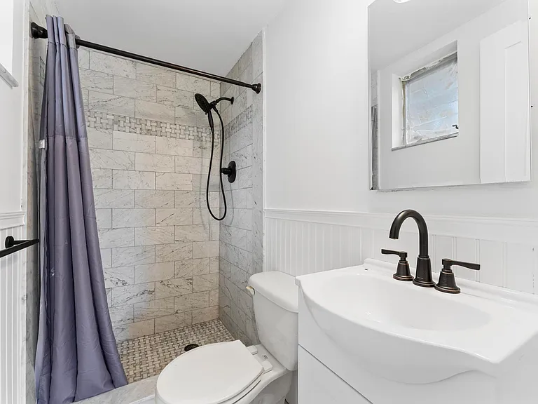 331 Winters St — Photo 17