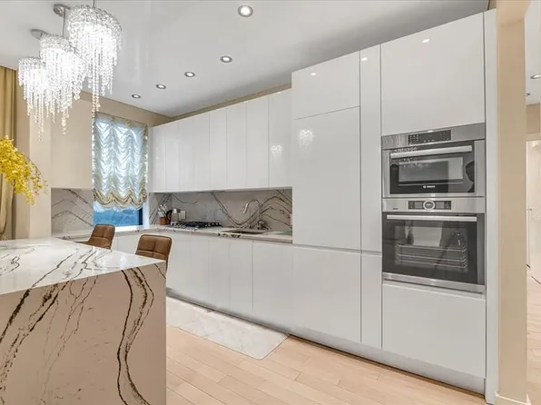 1120 Brighton Beach Ave APT 5X, Brooklyn, NY 11235