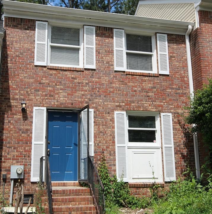 1st image of 1428 Twin Branches Cir SE