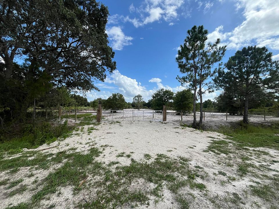 1st image of 16916 NW 262nd Street