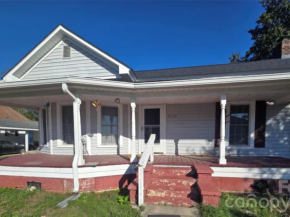 2529 Church St, Winterville, NC 28590