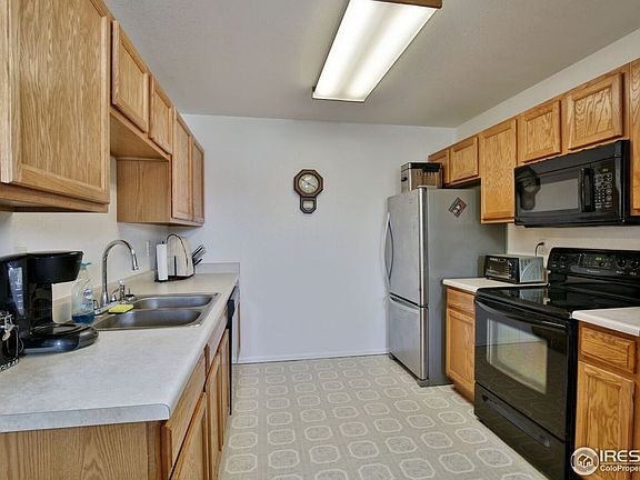 4th image of 3933 Grouse Dr
