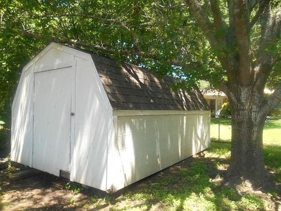 3rd image of 3105 El Capitan Dr