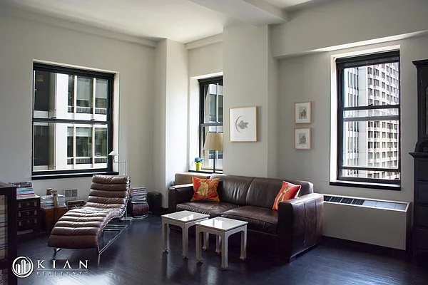 Rented by Kian Realty | media 19