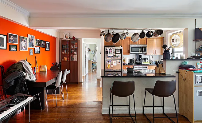 Sold by Compass | media 6