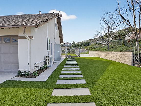2nd image of 28217 Tambora Dr #2
