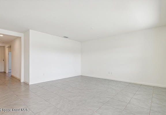 5th image of 7215 Topaz Dr