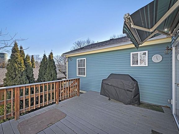 3rd image of 23 Beliveau Dr