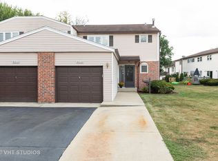 6815 Crown Ln, Tinley Park, IL 60477