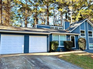 5035 Rockborough Trl, Norcross, GA 30071