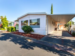 20350 Hole In One Dr Space 42, Redding, CA
