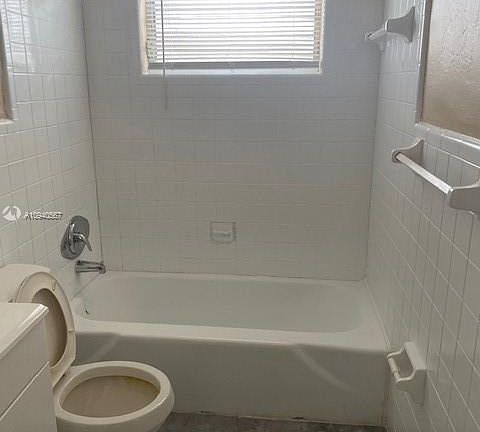 4th image of 2830 NW 15th Ct #1-2