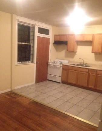 2nd image of 7923 S King Dr #2